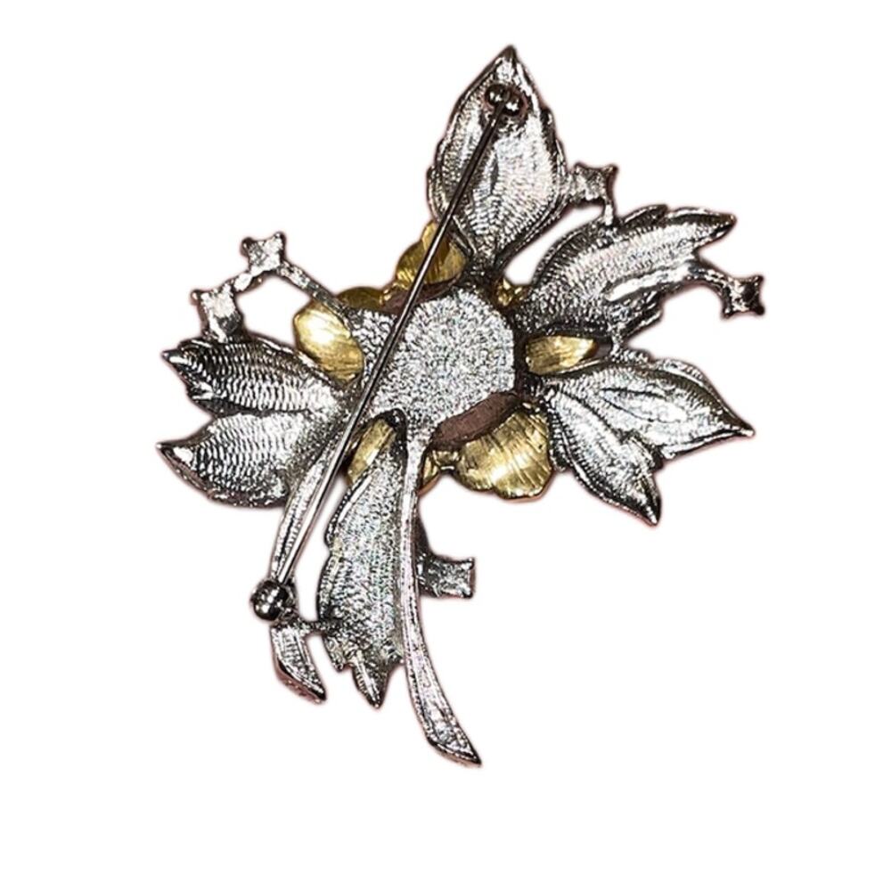 Vintage Holiday Brooch Pin Floral Gold Tone Multicolor Stones - Approx. 2" - EUC - Picture 2 of 6